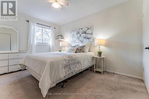 437 Ontario Street N, Milton, ON - Indoor Photo Showing Bedroom