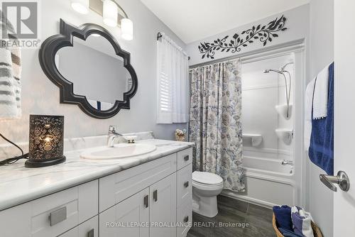 79 Deacon Place, Belleville, ON - Indoor Photo Showing Bathroom