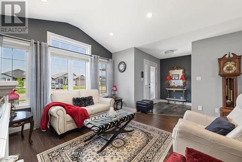 79 Deacon Place, Belleville, ON - Indoor Photo Showing Living Room