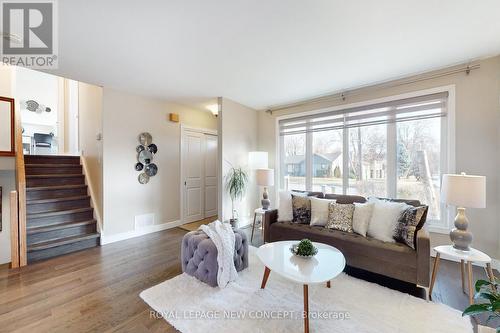 24 Fleetwell Court, Toronto, ON - Indoor Photo Showing Living Room