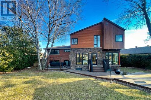 24 Fleetwell Court, Toronto, ON - Outdoor