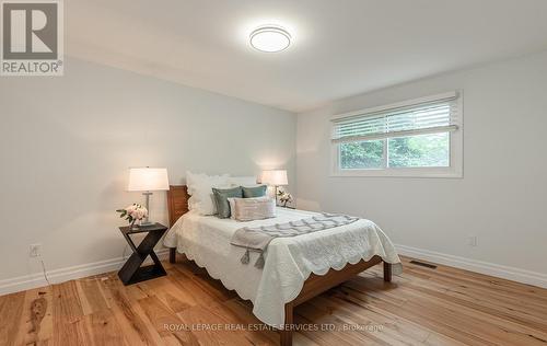 1084 Fairbanks Place, Oakville, ON - Indoor Photo Showing Bedroom