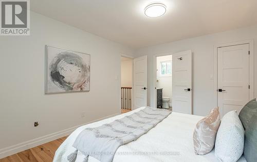 1084 Fairbanks Place, Oakville, ON - Indoor Photo Showing Bedroom