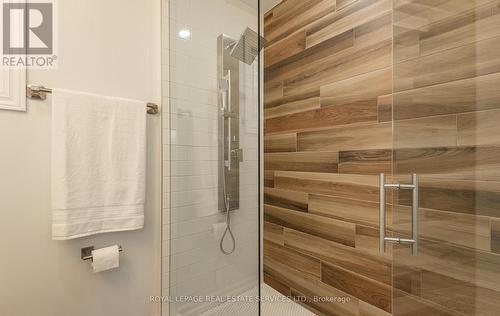 1084 Fairbanks Place, Oakville, ON - Indoor Photo Showing Bathroom