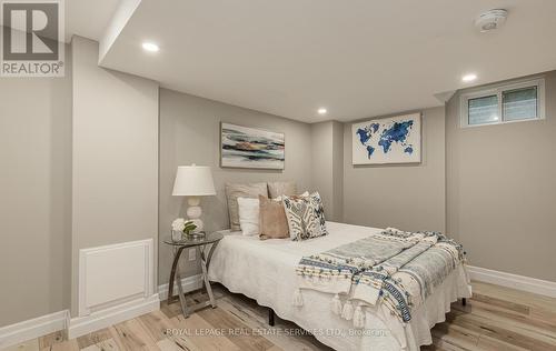 1084 Fairbanks Place, Oakville, ON - Indoor Photo Showing Bedroom