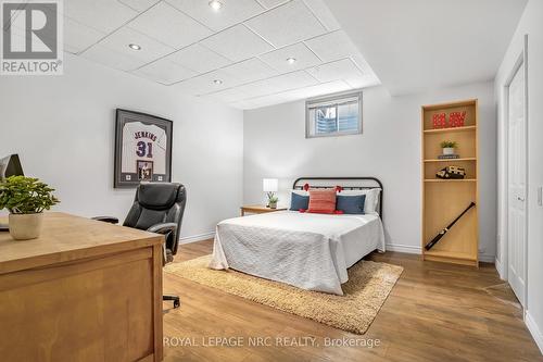 2 Briarwood Drive, St. Catharines, ON - Indoor Photo Showing Bedroom