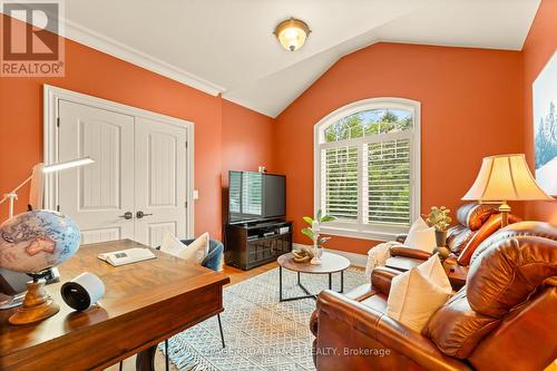 349 Brimley Road S, Alnwick/Haldimand, ON - Indoor Photo Showing Living Room