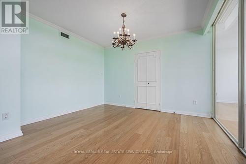 1403 - 900 Yonge Street, Toronto, ON - Indoor Photo Showing Other Room