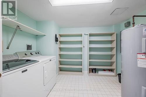 1403 - 900 Yonge Street, Toronto, ON - Indoor Photo Showing Laundry Room