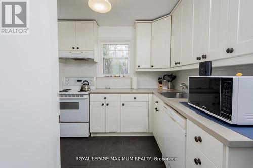 378 Prince Edward Drive N, Toronto, ON - Indoor Photo Showing Kitchen