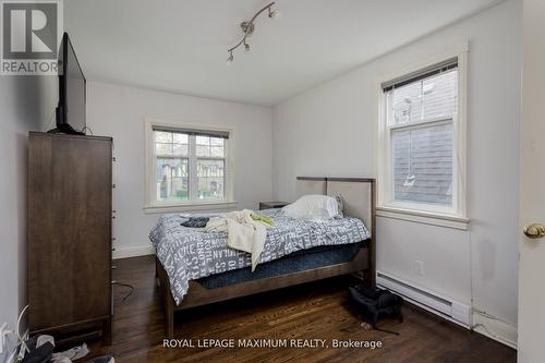 378 Prince Edward Drive N, Toronto, ON - Indoor Photo Showing Bedroom