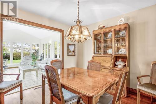 1192 Bay Road, Prescott And Russell, ON - Indoor Photo Showing Dining Room