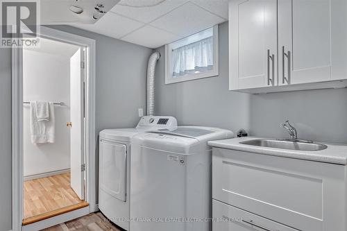 683 Bellaire Street, Peterborough, ON - Indoor Photo Showing Laundry Room