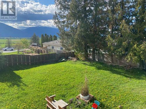 610 Ibbitson Street, Creston, BC - Outdoor