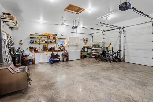 1055 Simmons Road, Creston, BC - Indoor Photo Showing Garage