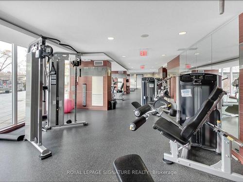N324-120 Bayview Ave, Toronto, ON - Indoor Photo Showing Gym Room