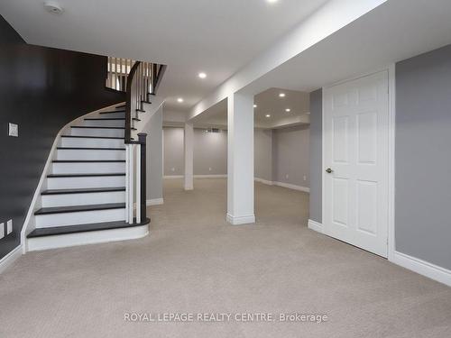 2577 Burnford Tr, Mississauga, ON - Indoor Photo Showing Other Room