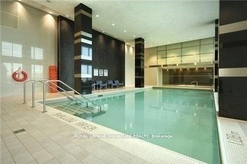 1101-215 Sherway Gardens Rd, Toronto, ON - Indoor Photo Showing Other Room