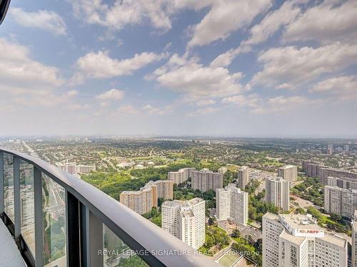 5501-60 Absolute Ave, Mississauga, ON - Outdoor With View