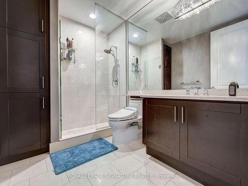 5501-60 Absolute Ave, Mississauga, ON - Indoor Photo Showing Bathroom