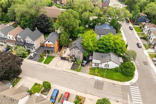 23 Baker Street, Hamilton, ON - Outdoor