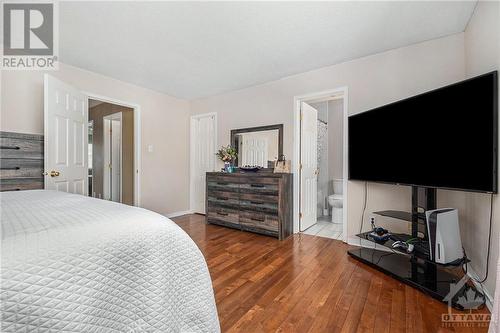 1544 Demeter Street, Ottawa, ON - Indoor Photo Showing Bedroom