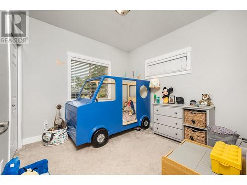 1039 Mt Ida Drive, Vernon, BC - Indoor Photo Showing Bedroom