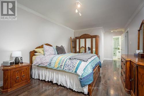 1531 Stancombe Crescent, Mississauga, ON - Indoor Photo Showing Bedroom