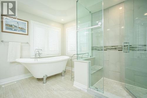 1531 Stancombe Crescent, Mississauga, ON - Indoor Photo Showing Bathroom