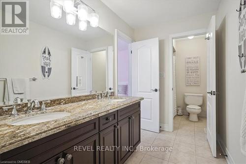 4666 Mcleod Road, Burlington, ON - Indoor Photo Showing Bathroom