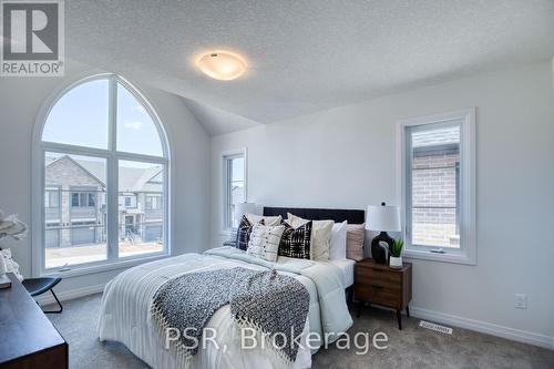 Lot 17 41 Queensbrook Crescent, Cambridge, ON - Indoor Photo Showing Bedroom