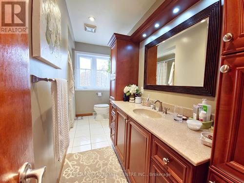 17 Cemetery Road, Norfolk, ON - Indoor Photo Showing Bathroom