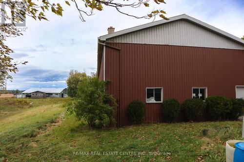 17 Cemetery Road, Norfolk, ON - Outdoor