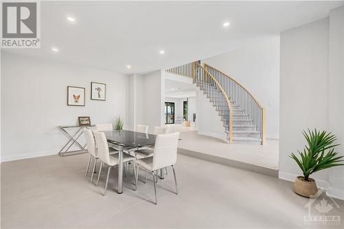 995 Fieldown Street, Ottawa, ON - Indoor Photo Showing Dining Room