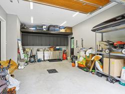 Garage - 