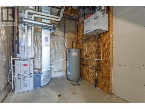 1408 Tower Ranch Drive, Kelowna, BC - Indoor Photo Showing Basement