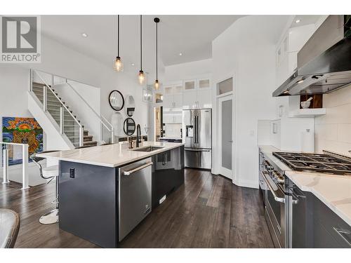 1130 Stockley Street, Kelowna, BC - Indoor Photo Showing Kitchen With Stainless Steel Kitchen With Upgraded Kitchen