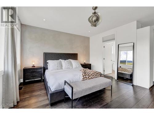 1130 Stockley Street, Kelowna, BC - Indoor Photo Showing Bedroom