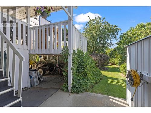 605 Girard Road, Kelowna, BC - Outdoor