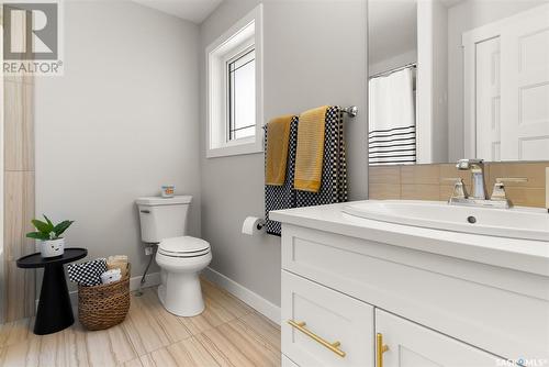 3644 Gee Crescent, Regina, SK - Indoor Photo Showing Bathroom