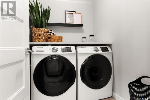 3644 Gee Crescent, Regina, SK - Indoor Photo Showing Laundry Room