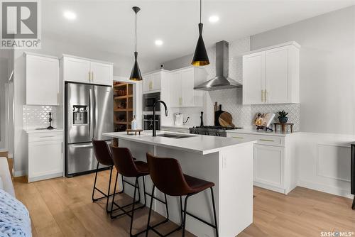 3644 Gee Crescent, Regina, SK - Indoor Photo Showing Kitchen With Stainless Steel Kitchen With Upgraded Kitchen