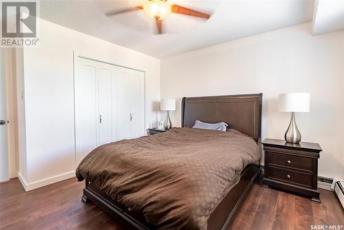 1004 405 5Th Avenue N, Saskatoon, SK - Indoor Photo Showing Bedroom