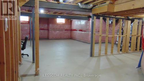 1815 Brown Drive, London, ON - Indoor Photo Showing Basement