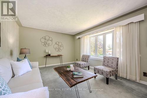 117 Renfield Street, Guelph, ON - Indoor Photo Showing Living Room