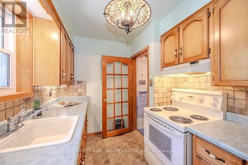 117 Renfield Street, Guelph, ON - Indoor Photo Showing Kitchen