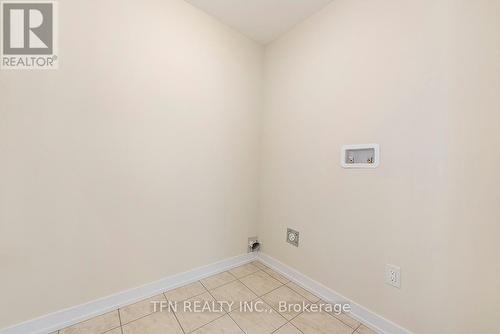 34 Lilac Circle, Haldimand, ON - Indoor Photo Showing Other Room