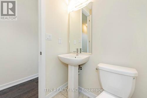 34 Lilac Circle, Haldimand, ON - Indoor Photo Showing Bathroom