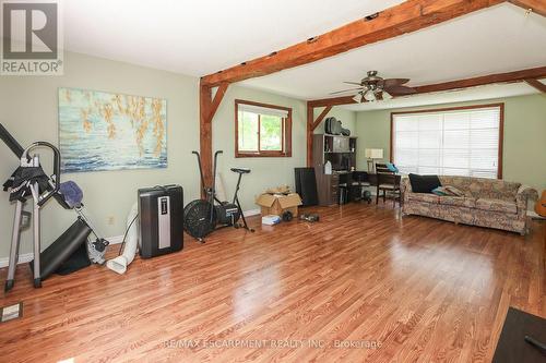 2757 Barron Road, Thorold, ON - Indoor