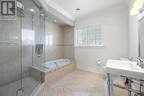 11863 Niagara River Parkway, Niagara Falls, ON - Indoor Photo Showing Bathroom